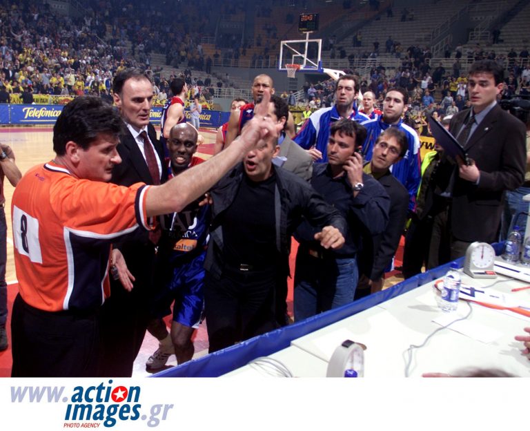 El Baskonia protesta por la canasta fuera de tiempo de Dikoudis