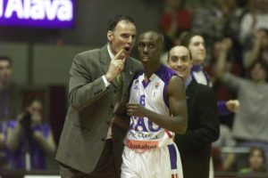 Previa Final Euroliga 1º partido. Kinder Bolonia – Tau Cerámica Baskonia