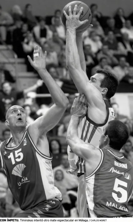 Liga ACB J32. Unicaja de Málaga 74-82 Tau Cerámica Baskonia
