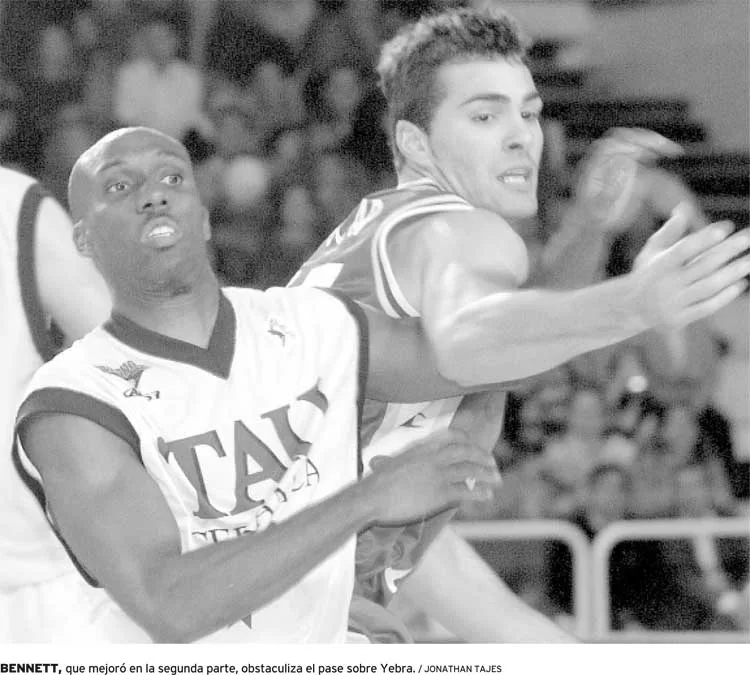 Liga ACB J9. Forum Valladolid 77-86 Tau Cerámica Baskonia