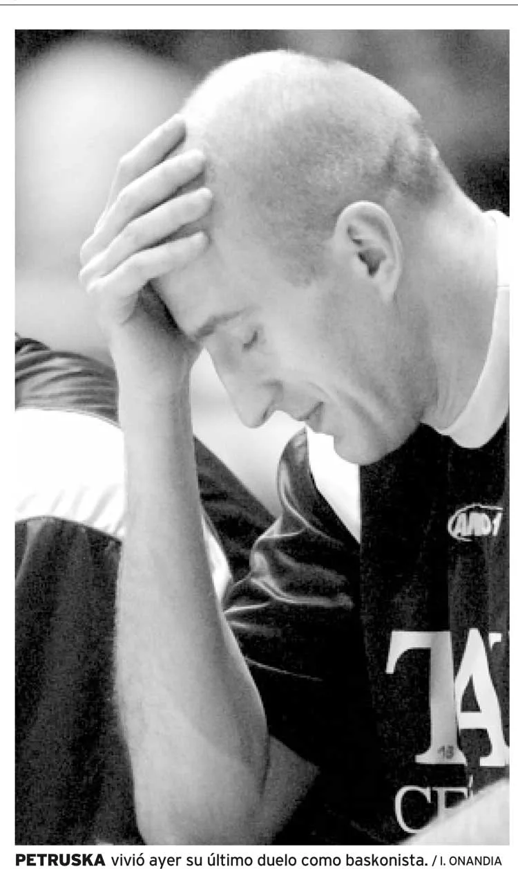 Baskonia se desprende de Richard Petruska
