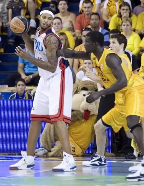 La Tertulia de Cope Vitoria. Martes 13/11/07