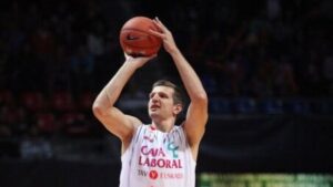 Mirza Teletovic se suma al equipo