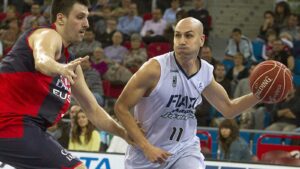 Lunes 22 de octubre de 2012 –La Tertulia Entre Cuartos-