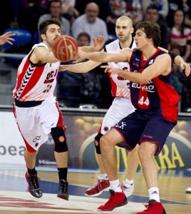 Liga ACB J11.Caja Laboral Baskonia 87-83 Ucam Murcia