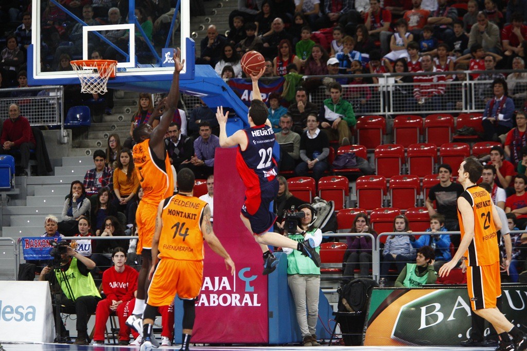 Liga ACB J15. Caja Laboral Baskonia 84-77 Fuenlabrada