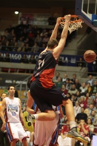 Liga ACB J21.Obradoiro Blu Sens Monbus 84-70 Caja Laboral Baskonia
