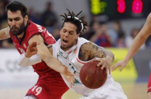 Euroliga Top 16 J13. Caja Laboral Baskonia 76-64 Montespachi Siena