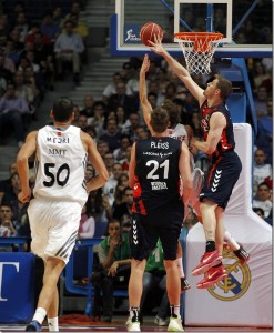 Real Madrid 105-72 Laboral Kutxa Baskonia