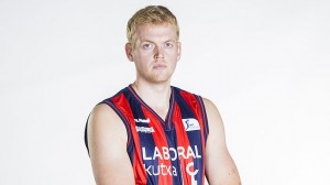 Daniel Clark ya no es jugador del Baskonia