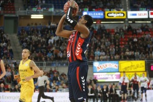 Kelati sufre una rotura de fibras, será baja tres semanas