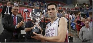 El Baskonia logra el Trofeo Diputaci&oacute;n ante Asvel Villeurbanne (76-64)
