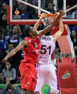 Milko Bjelica continuará un mes más