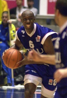 El Baskonia en Europa. Euroliga. Temporada 01/02