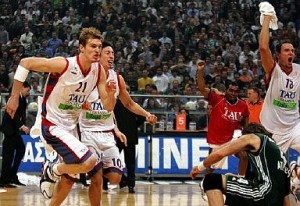 Tal día como el 12 de abril de 2006: Panathinaikos 71-74 Baskonia