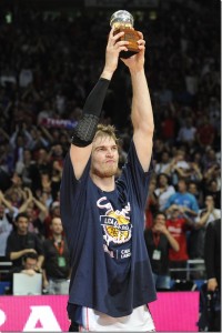 Tal día como el 1 de enero de 1985 “Cumpleaños de Tiago Splitter”