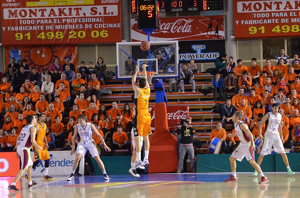 La Tertulia Dobles Figuras de Cope Vitoria. Mi&eacute;rcoles 29/01/14