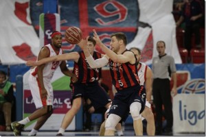 Laboral Kutxa 92-83 Cai Zaragoza