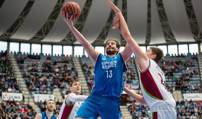 La Tertulia Dobles Figuras de Cope Vitoria. Míercoles 15/01/14