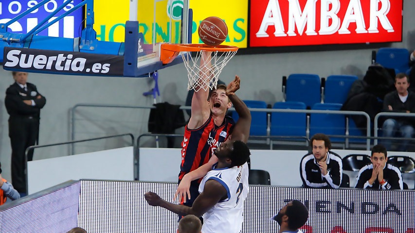 Tibor Pleiss y su futuro en la NBA