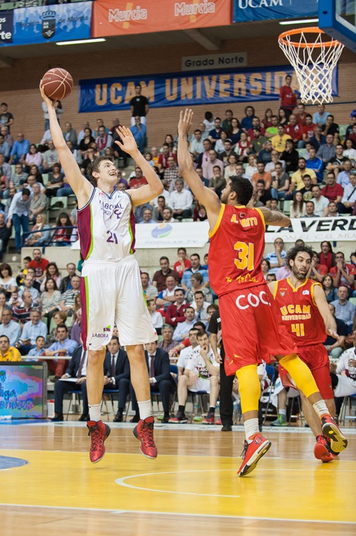 La Tertulia Baskoniaesfera. Lunes 07/04/14