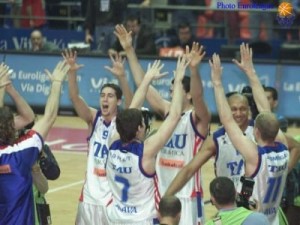 Tau Cerámica Baskonia 98-76 Olympiacos. Clasificación para los 4º de final de la Euroliga.