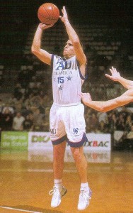 Tal día como el 28 de marzo de 1968: Cumpleaños de Chris Corchiani