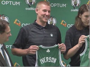 As&iacute; es Colton Iverson