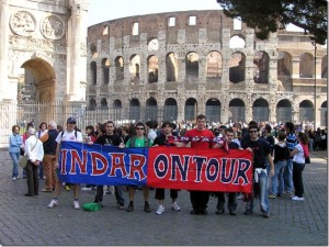 INDAR BASKONIA on Tour 06/07. El color de la grada.