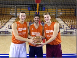 Fundaci&oacute;n 5+11 y Araberri Basket Club firman un convenio de colaboraci&oacute;n deportiva