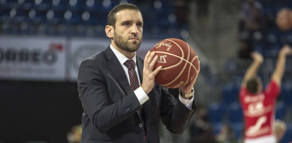 Y de repente… un vitoriano en el banquillo del Baskonia