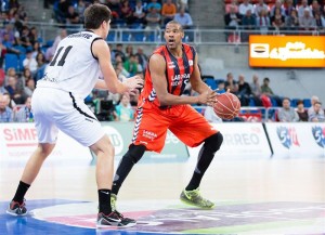 Lamont Hamilton ya no es jugador del Baskonia
