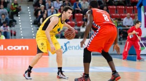 Laboral Kutxa Baskonia 84-74 Tenrife Iberostar Canarias