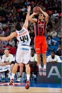 Laboral Kutxa Baskonia 85-77 Rio Natura Monbus Obradoiro
