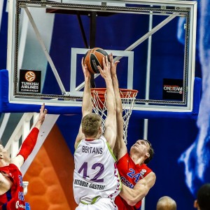 Highlights: CSKA Mosc&uacute; 99-90 Laboral Kutxa Baskonia