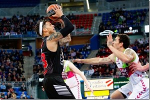 Laboral Kutxa Baskonia 102-83 EA7 Armani Milán