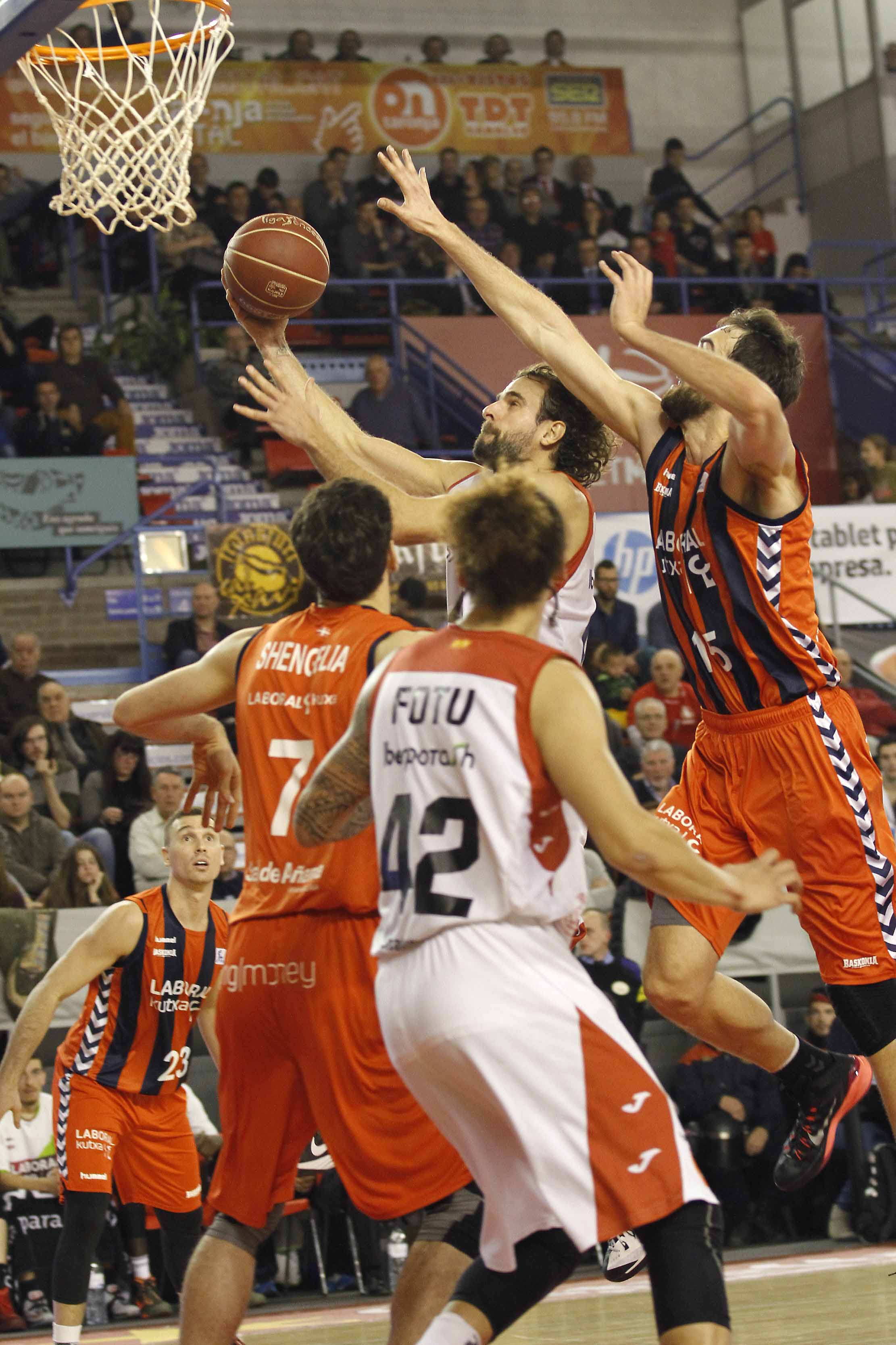 La Tertulia Dobles Figuras de Cope Vitoria. Mi&eacute;rcoles 18/02/15