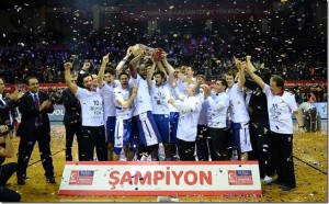 Previa Anadolu Efes – Laboral Kutxa Baskonia