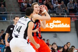 Laboral Kutxa Baskonia 87-68 Fiatc Mutua Joventut