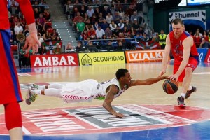 Laboral Kutxa Baskonia 74-81 CSKA