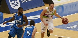 Fabien Causeur en el quinteto ideal de la jornada 25
