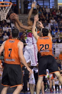 Video resumen Montakit Fuenlabrada 91-83 Laboral Kutxa Baskonia