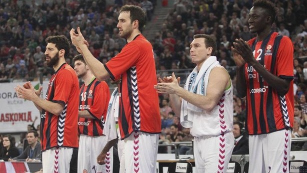 La Tertulia Dobles Figuras de Cope Vitoria. Miércoles 15/04/15