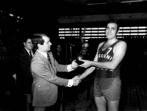 Carlos Luquero, el primer profesional del Baskonia
