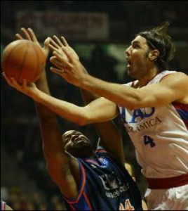 Baskonia-Tenerife. Dusko marcando territorio ¿comanche?