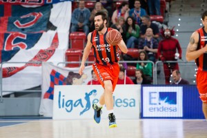 Fernando San Emeterio en el quinteto ideal de la jornada 33.