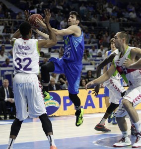 Movistar Estudiantes 86-76 Laboral Kutxa Baskonia