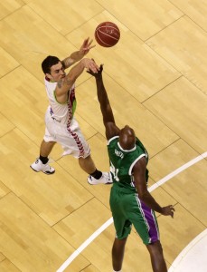 Previa Playoffs 4º de Final J2. Laboral Kutxa Baskonia – Unicaja de Málaga