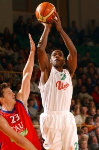 La previa Baskonia-Olimpija de Liubliana en el 10-10. Miércoles 11/01/06