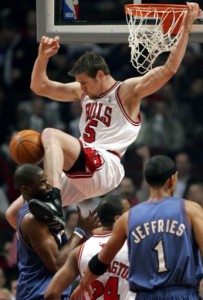 Lo mejor del baloncesto internacional en el 10-10 de Cope Vitoria. Miércoles 09/11/05